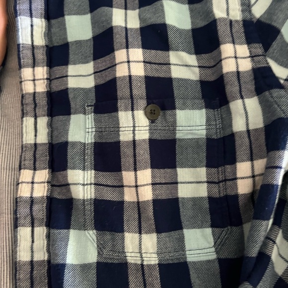 Express light flannel button down. New w/o tags. Mens M - Picture 3 of 6